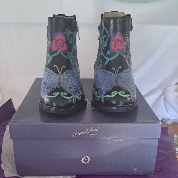 Hand Painted Colorful Butterfly Ankle Boots 8.5 - Picture 5 of 11